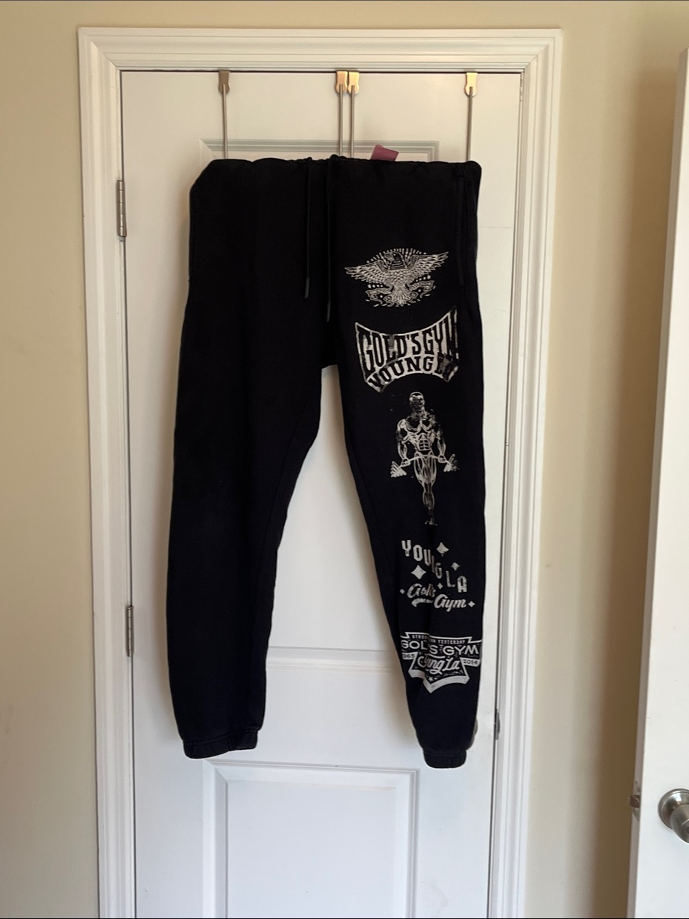 Young LA x Gold’s Gym Joggers!🔥🔥🔥